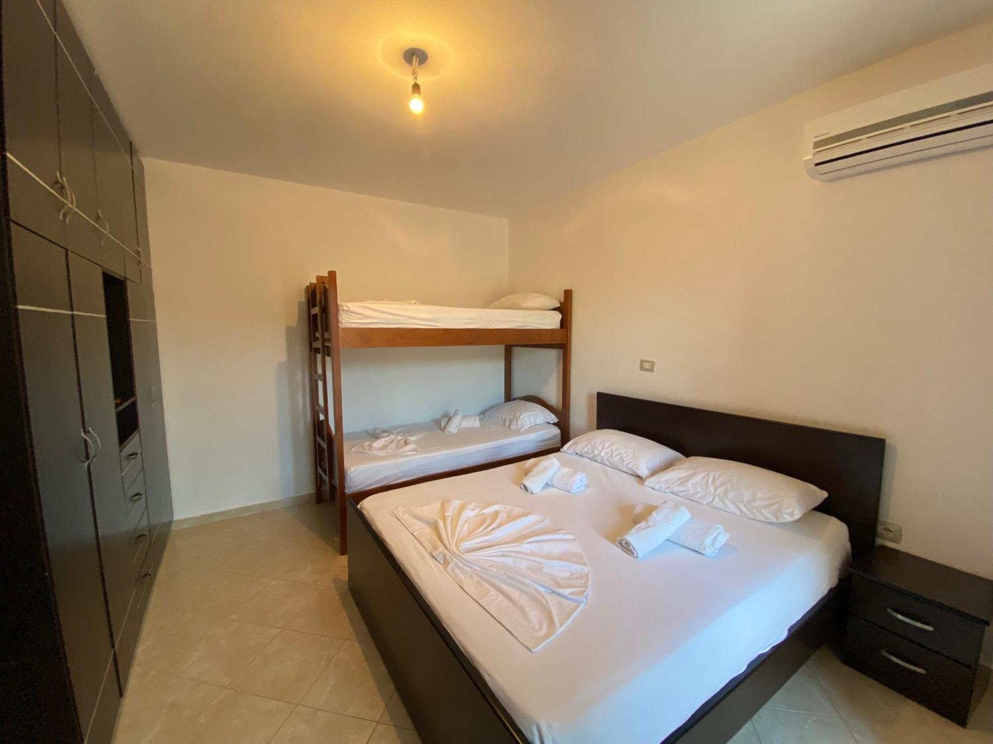 Melita Apartments 卡萨米尔 外观 照片